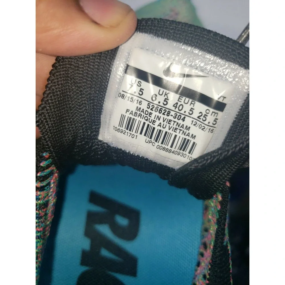 Nike Flyknit Racer Multi Color 2.0 Sneakers‎
